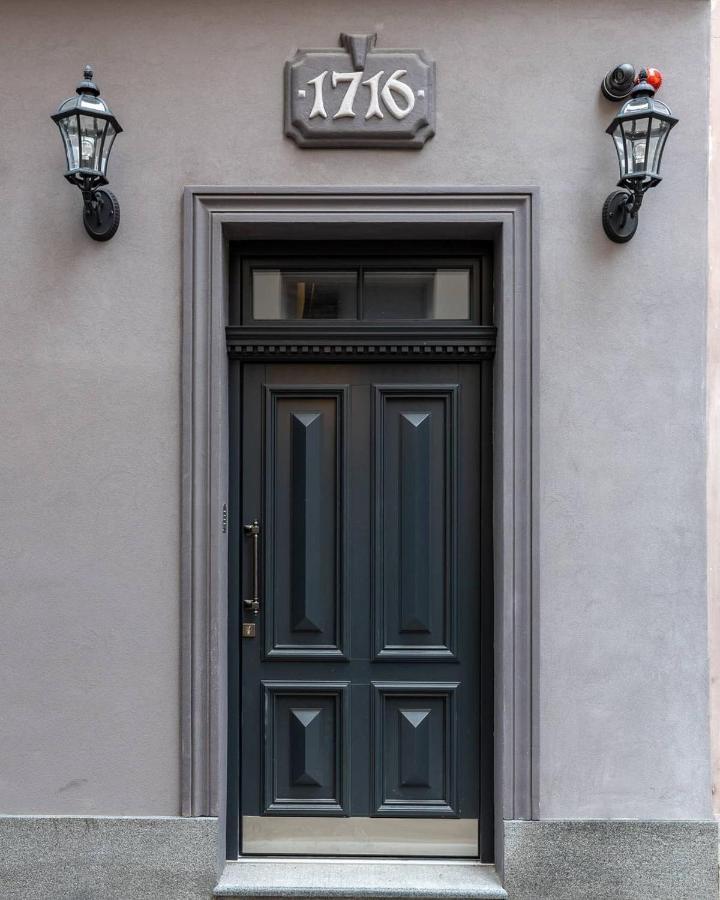 Enjoy Old Town Vibes In 1716 Laipu With 4 Stylish And 1 Penthouse Lejlighed